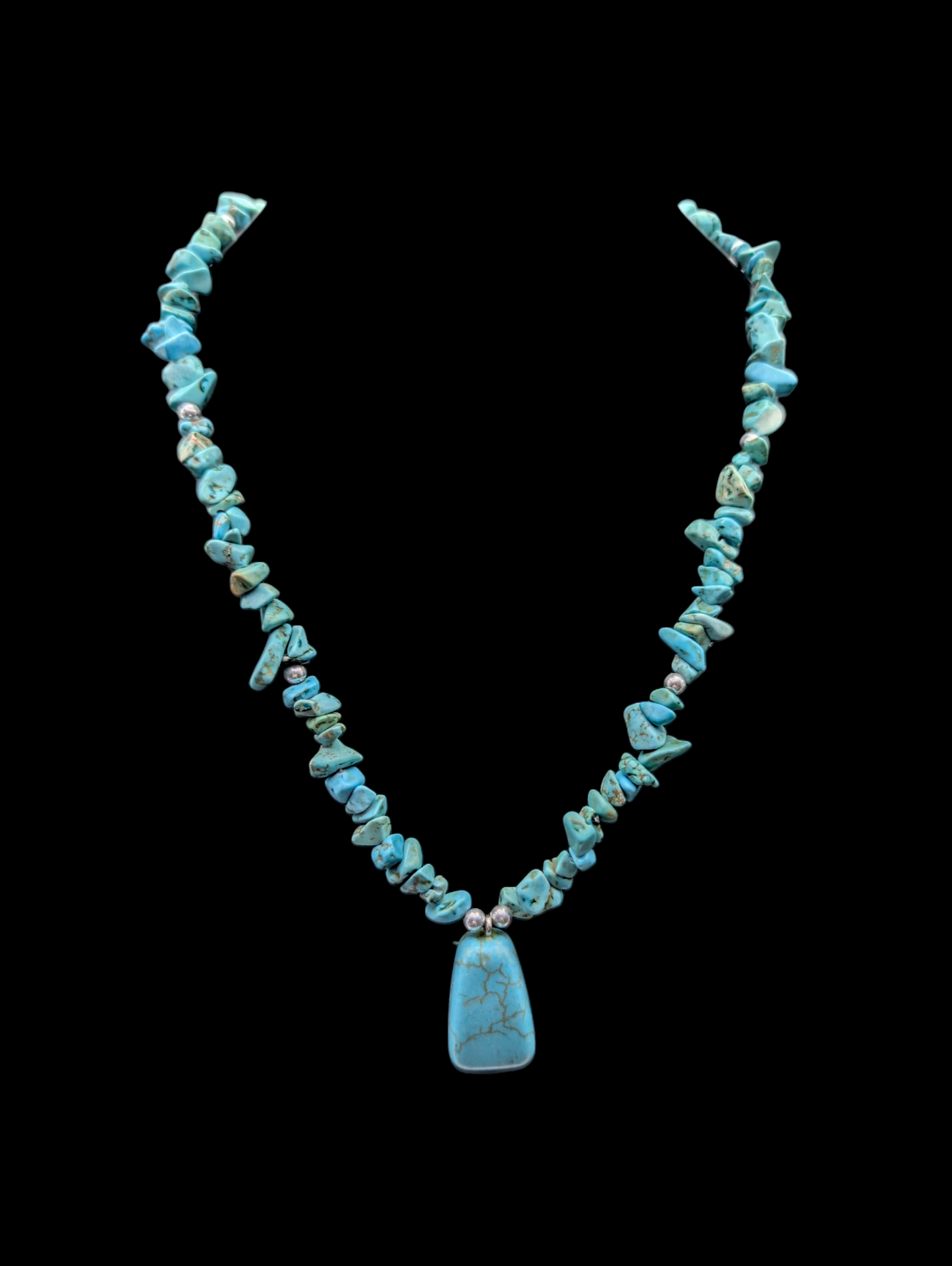 Vintage Raw Genuine Turquoise and Howlite Chip and Pendant Southwest Style Gemstone Necklace