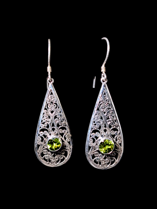 Vintage Bezel Set Round Cut 2 Carat Genuine Peridot Sterling Silver Filigree Drop Earrings