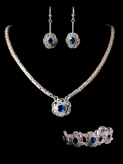 Vintage Rare 3 Piece Designer Shube Dakota West Genuine London Blue Topaz Oxidized 105g Sterling Silver Necklace, Bracelet, and Earrings Set