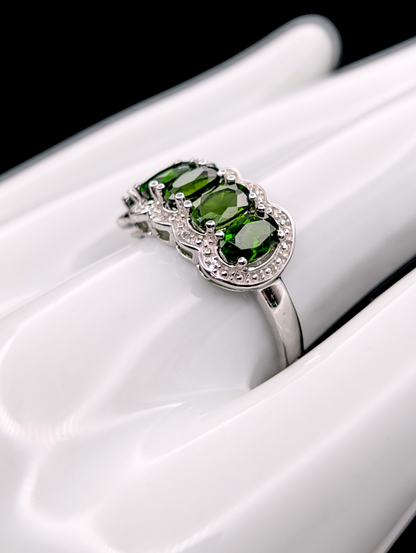 Vintage Genuine Earth Mined Green Chrome Diopside and White Topaz Sterling Silver Ring