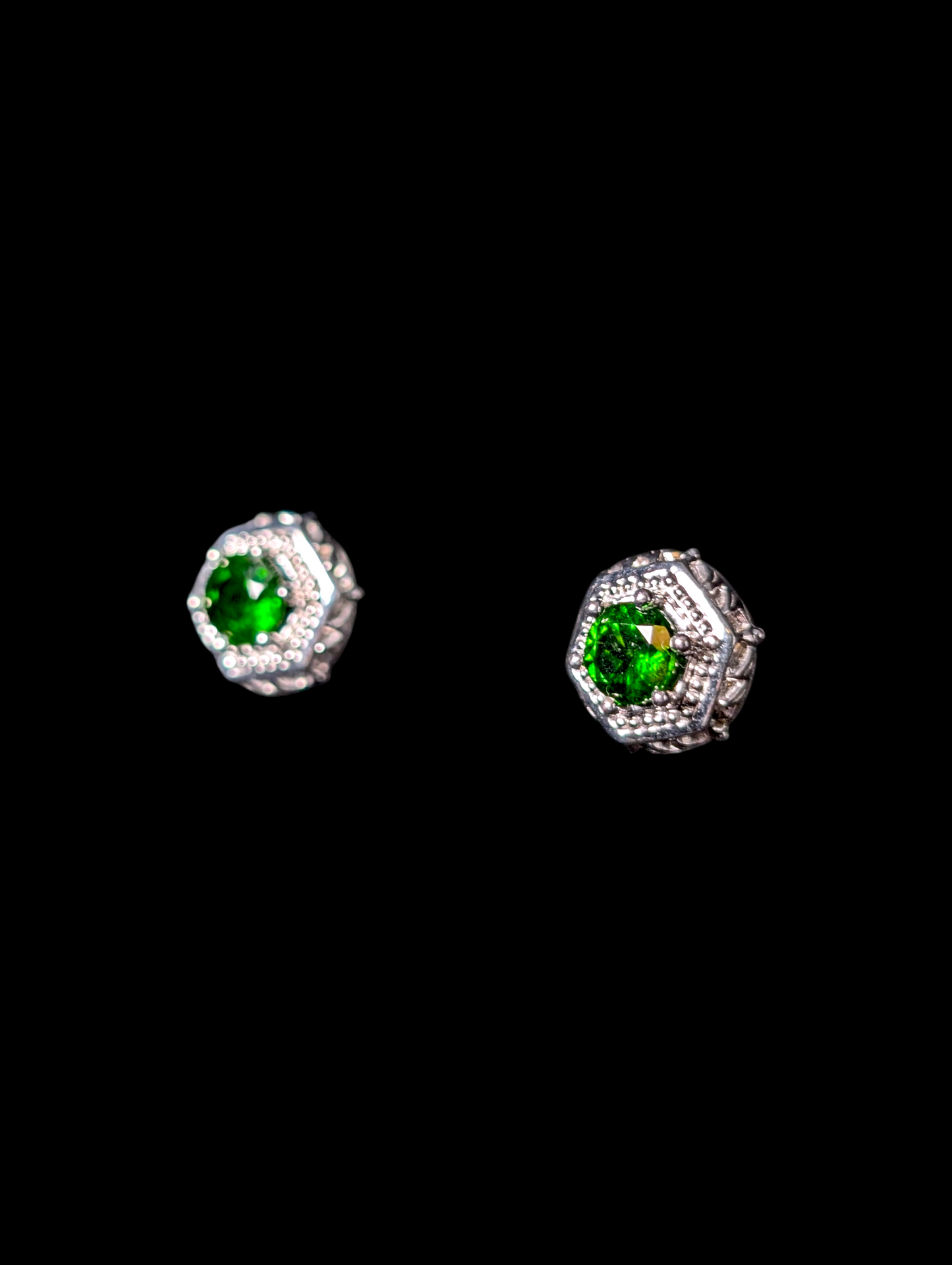 Vintage Inspired Oval Cut 1.2 Carat Earth Mined Genuine Chrome Diopside Sterling Silver Hexagon Post Earrings