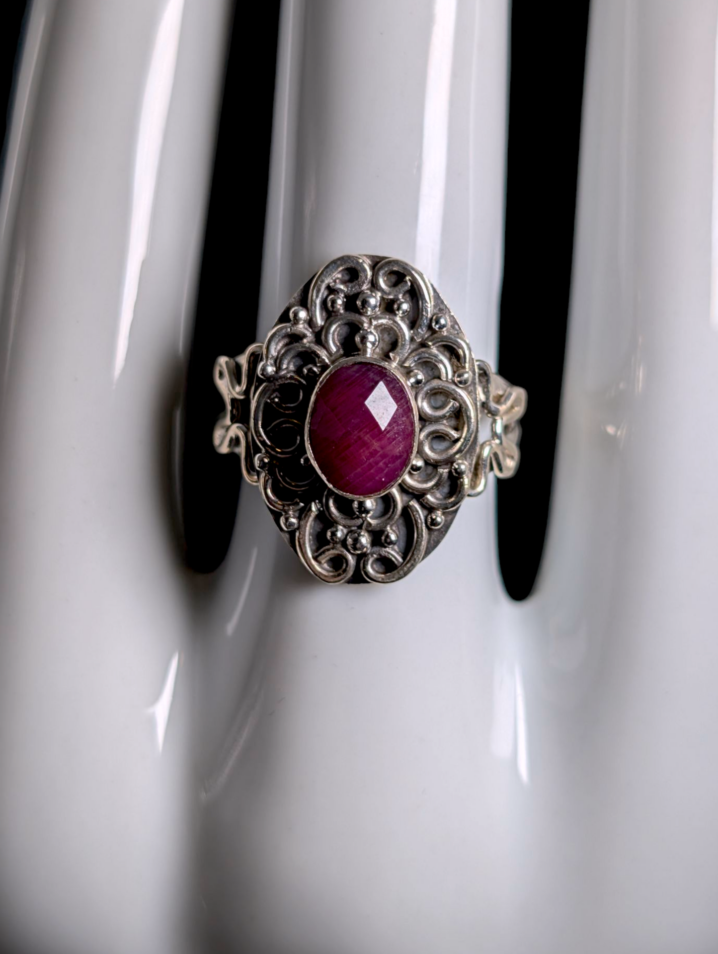 Vintage Fantasy Artesian Checkerboard Cut Earth Mined Genuine Ruby Sterling Silver Filigree Ring