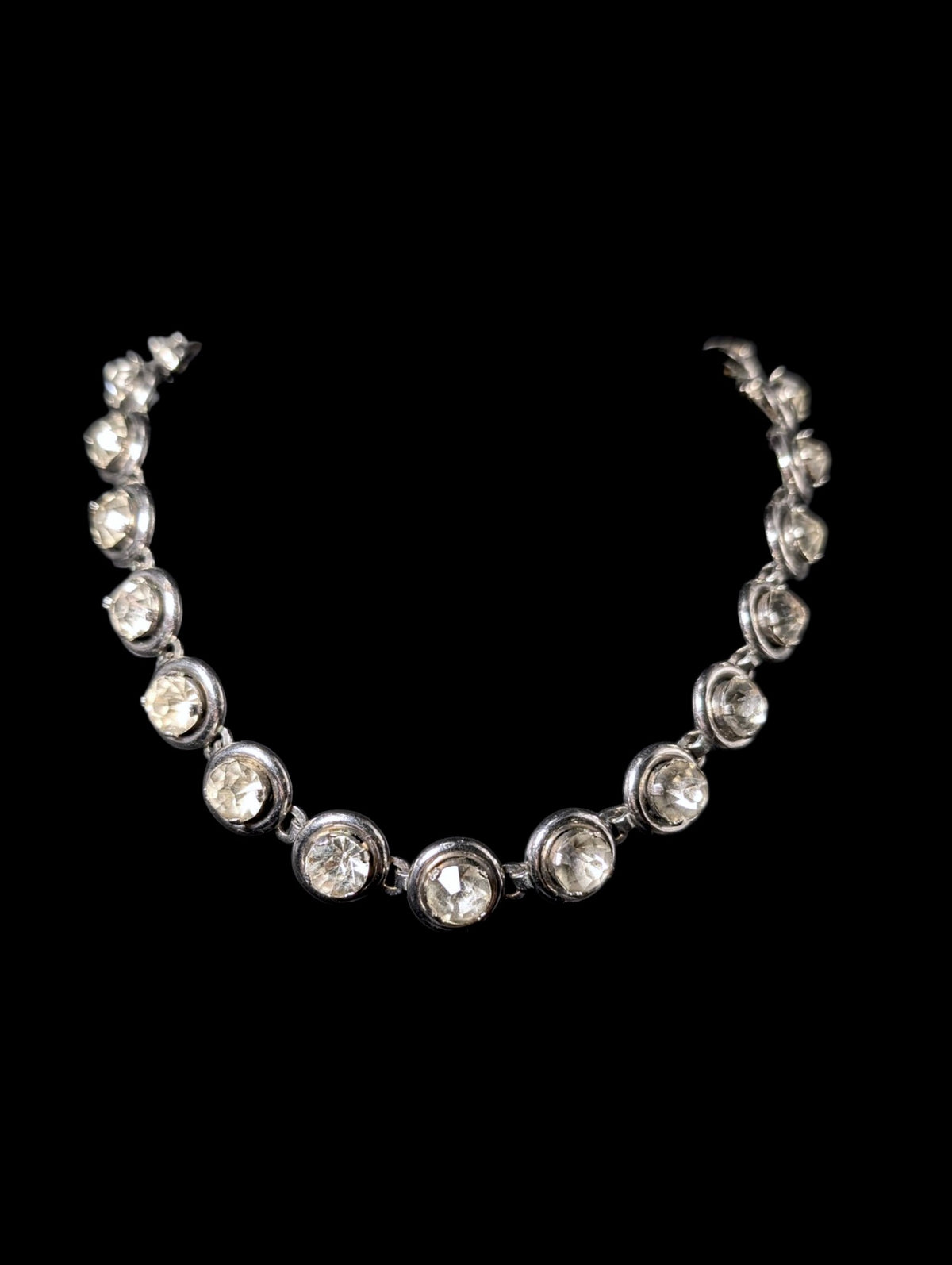 Antique 1920s Crystal Rivière Collet Bezel Silver Plated Concealed Hook Clasp Necklace