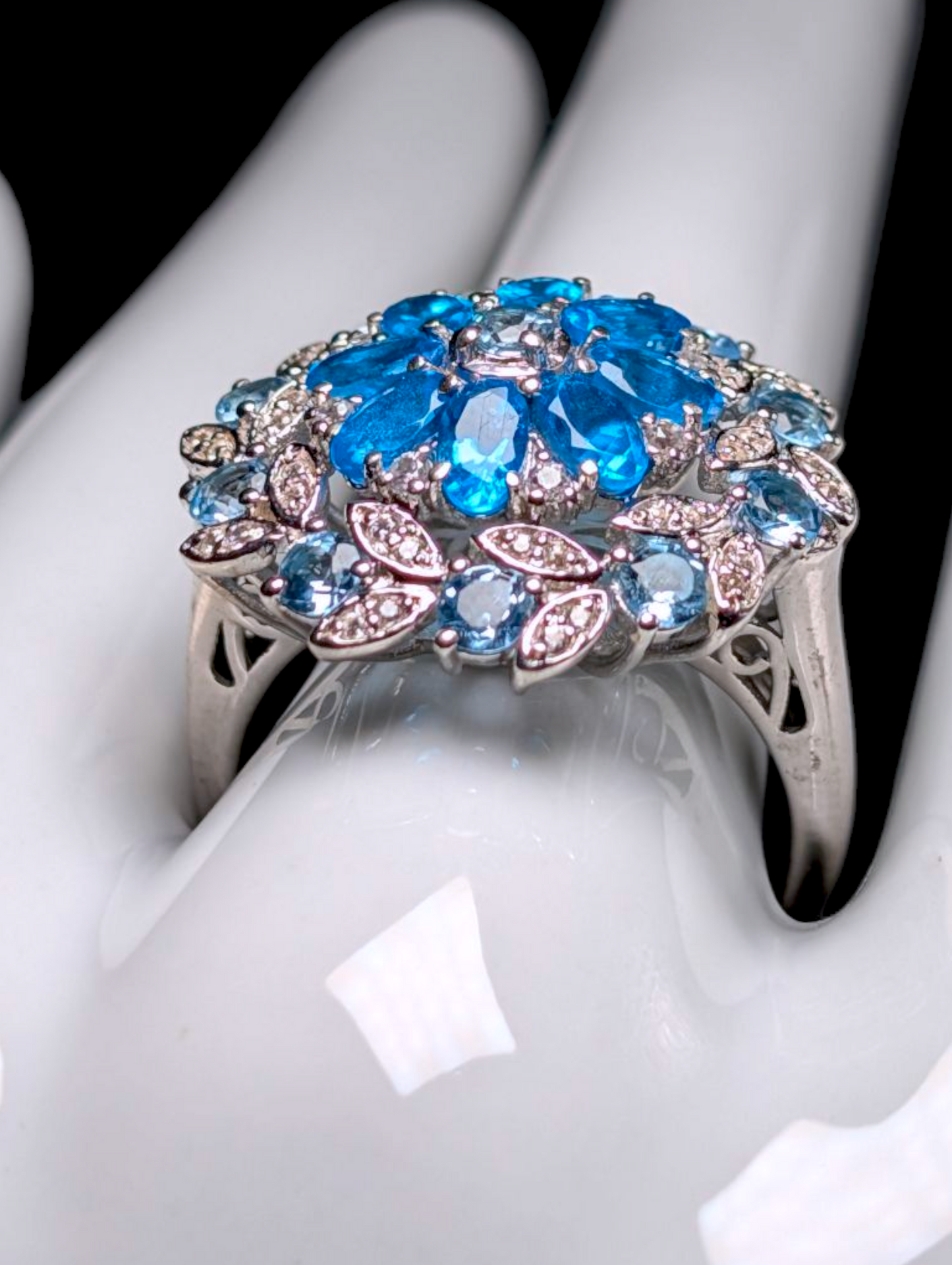 Vintage Dazzling Starburst Cluster Genuine Blue Apatite and Topaz Sterling Silver Statement Ring