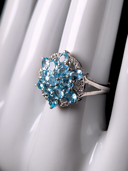 Vintage Dazzling Starburst Snowflake Genuine Blue Apatite and Topaz Sterling Silver Statement Ring