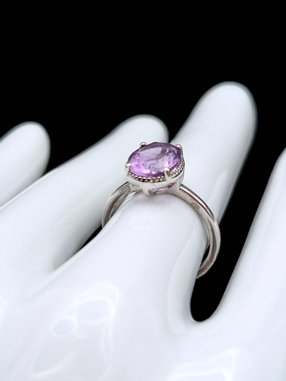 Vintage 2.75 Carat Earth Mined Genuine Lavender Amethyst Bezel Set Artisan Sterling Silver Ring
