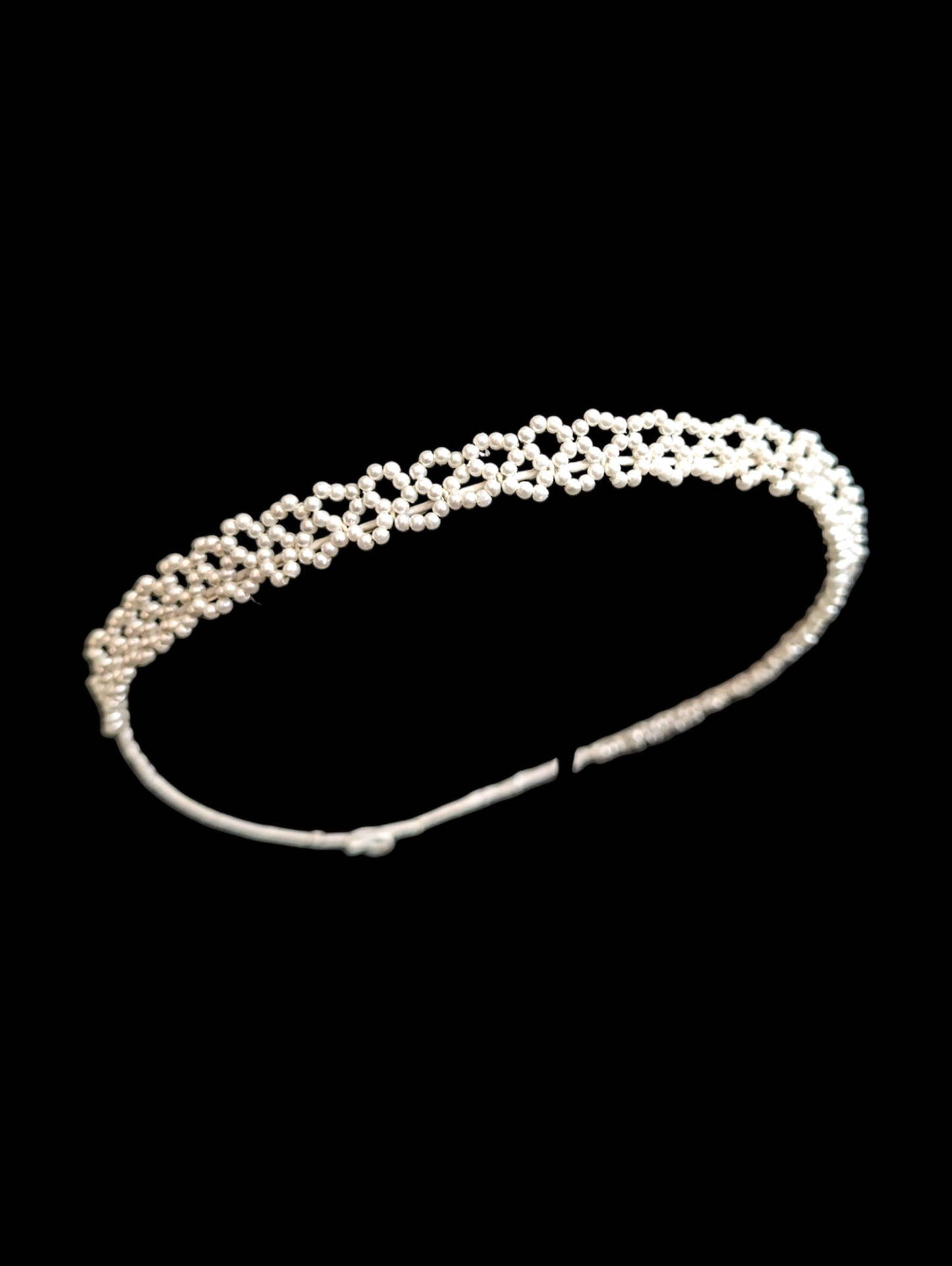 Vintage Simple Delicate Looped Pearl Minimalist Crown Wedding Headpiece