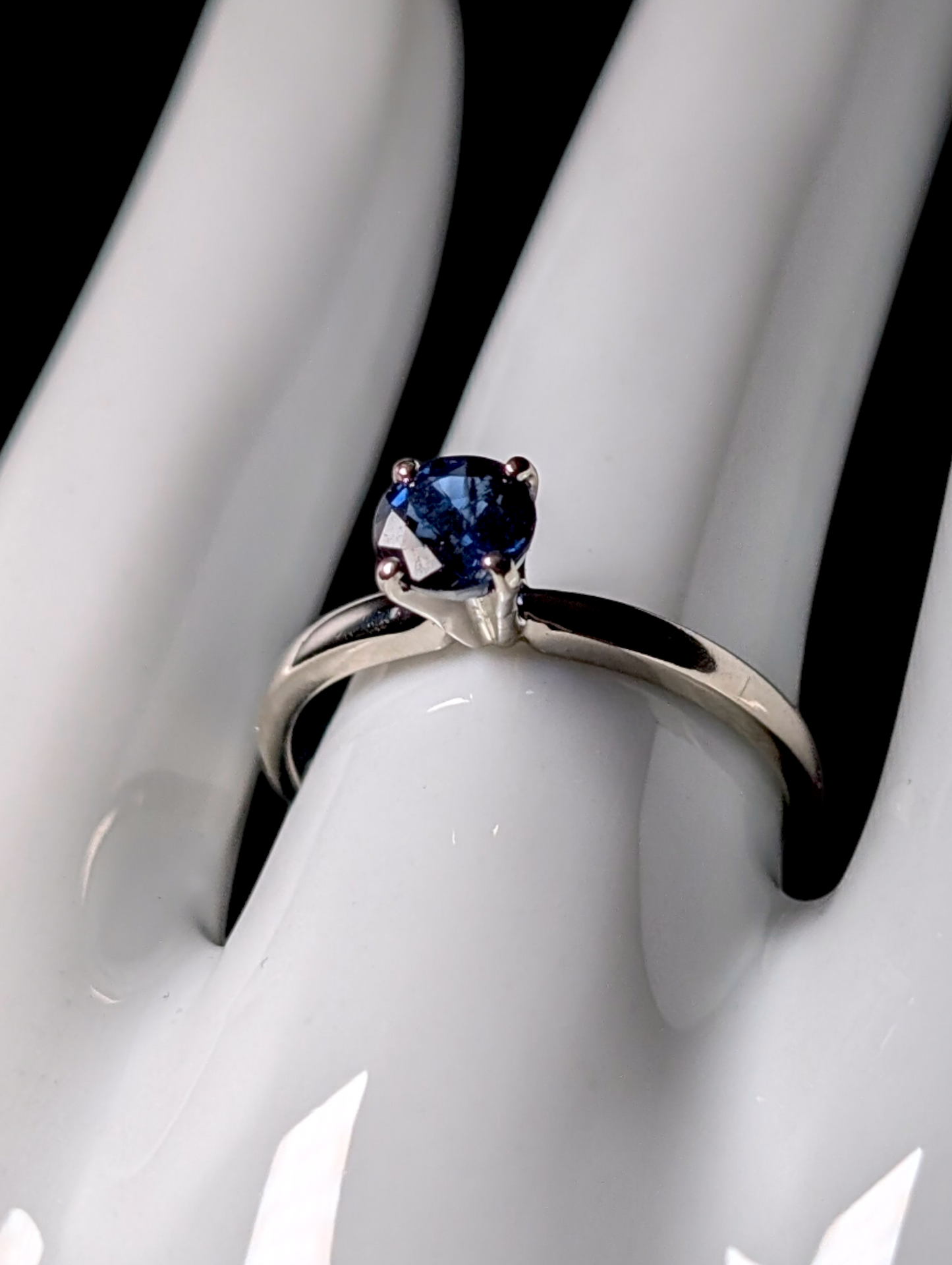 Vintage Round Cut Solitaire Earth Mined Genuine Ceylon Blue Sapphire 14k Solid White Gold Ring