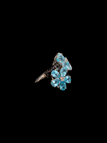 Vintage Flower Genuine Blue Diamond Accents and Blue Apitate Sterling Silver Ring
