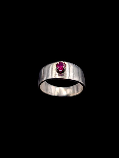 Vintage Rustic Solitaire Genuine Ruby Sterling Silver Band Ring