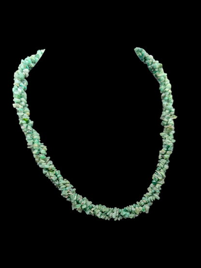 Vintage Earth Mined Genuine Emerald Gemstone Chip Sterling Silver Necklace