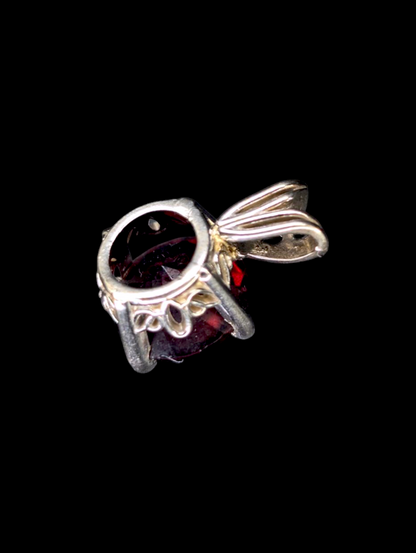 Vintage Round Cut Genuine Almandine Garnet Solitaire Sterling Silver Pendant