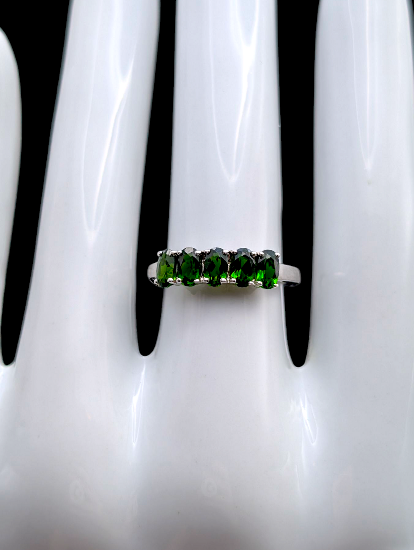 Vintage Five Stone Band Earth Mined Genuine Chrome Diopside Sterling Silver Stackable Ring