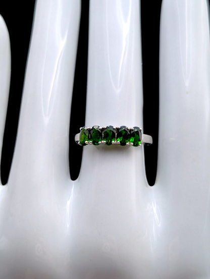 Vintage Five Stone Band Earth Mined Genuine Chrome Diopside Sterling Silver Stackable Ring