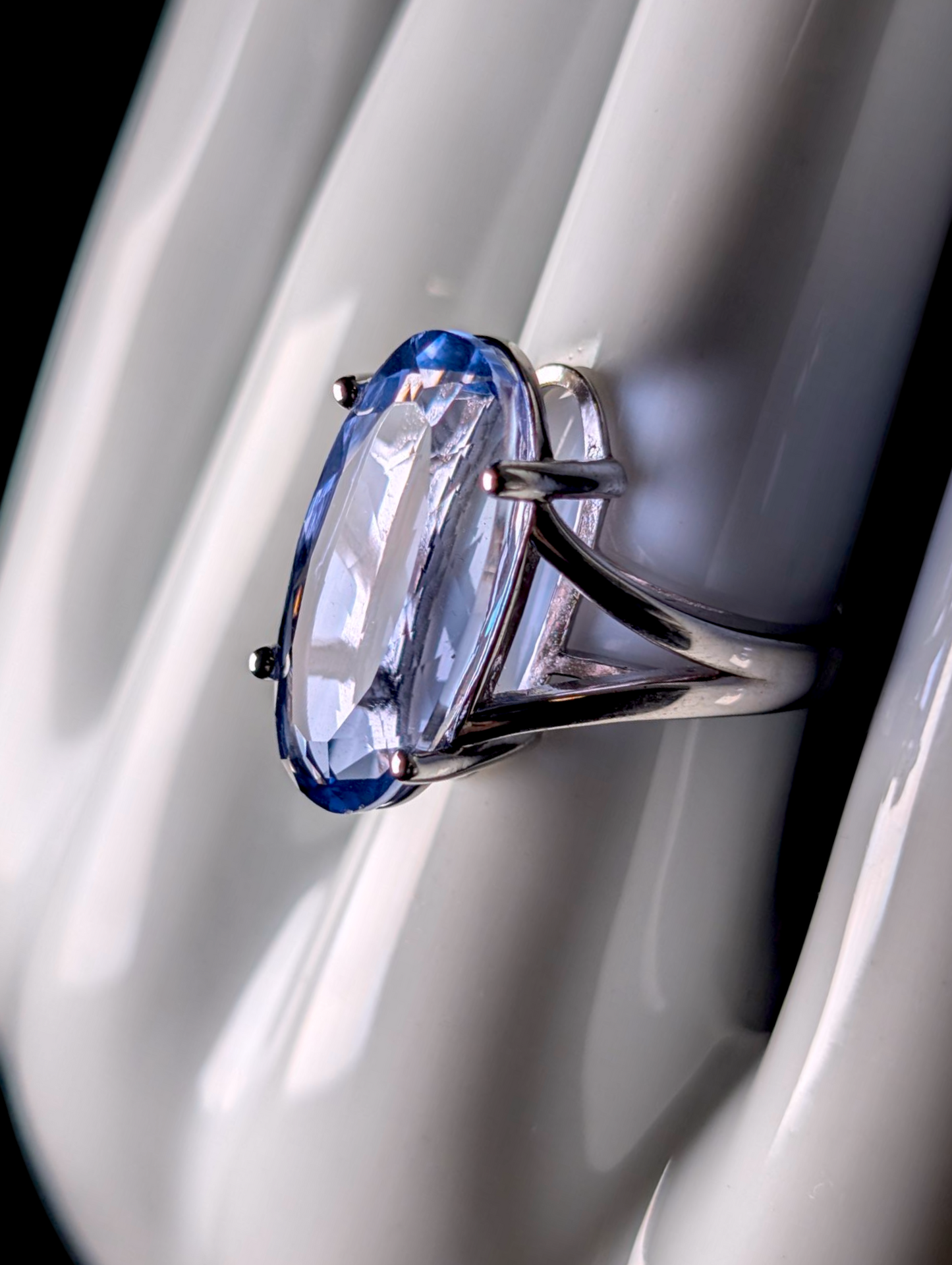 Vintage 10+ Carat Oval Cut Genuine Fluorite Solitaire Sterling Silver Statement Ring