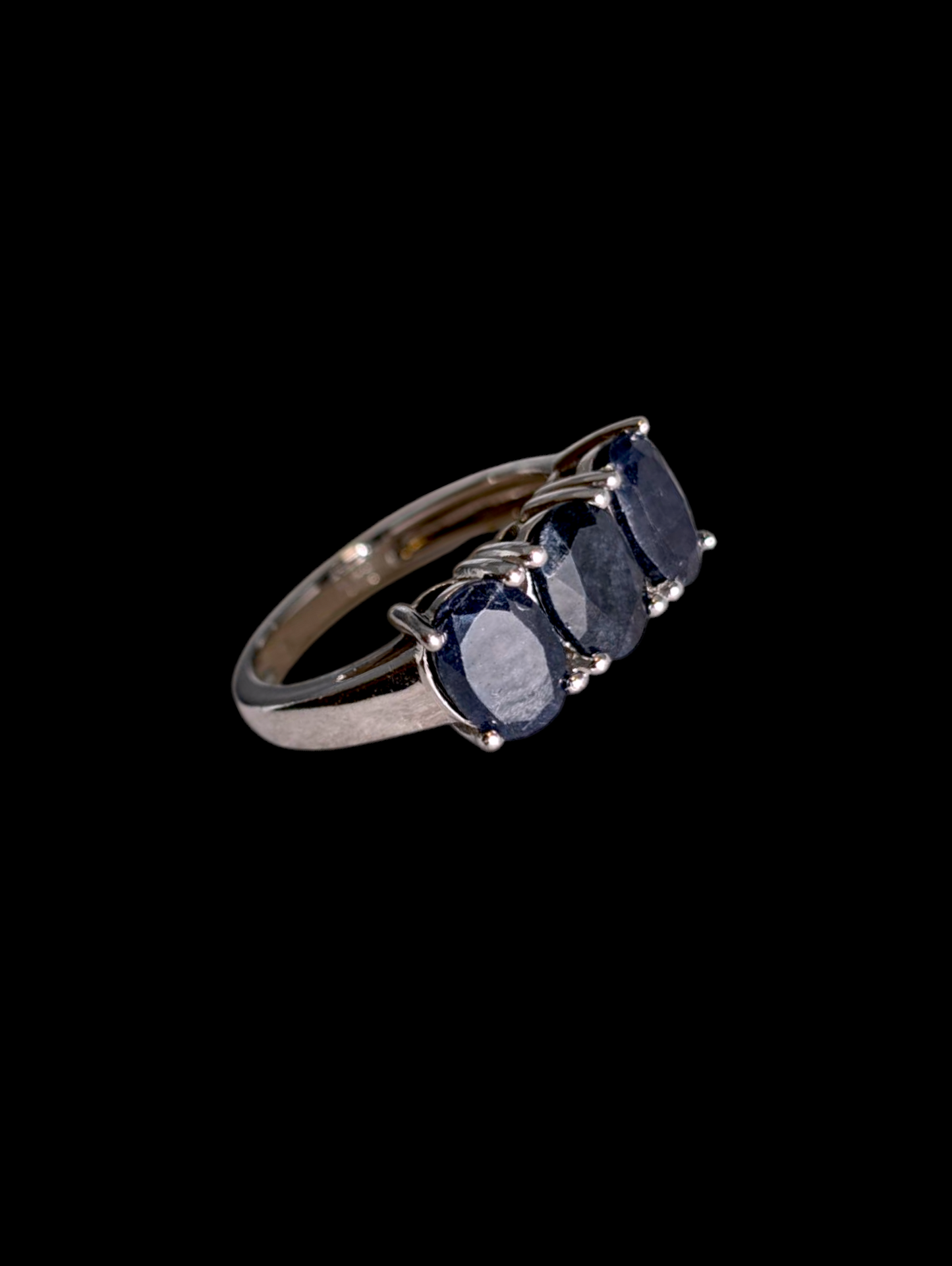 Vintage 2+ Carat Tri Stone Earth Mined Genuine Blue Sapphire Sterling Silver Ring