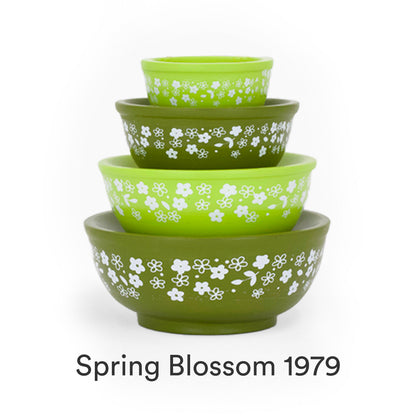 Mini Pyrex-Inspired Mixing Bowls – Retro Stackable Display Set