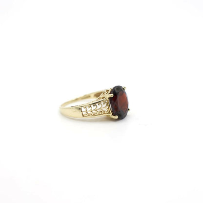 Vintage Garnet and 10K Gold Filigree Ring