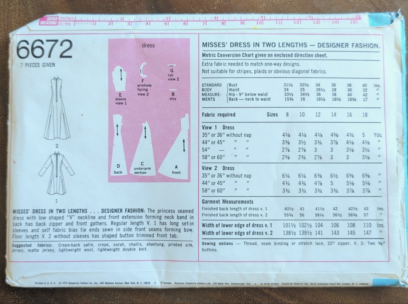 1974 Simplicity 6672 Designer Fashion Sewing Pattern in Size 10 Miss
