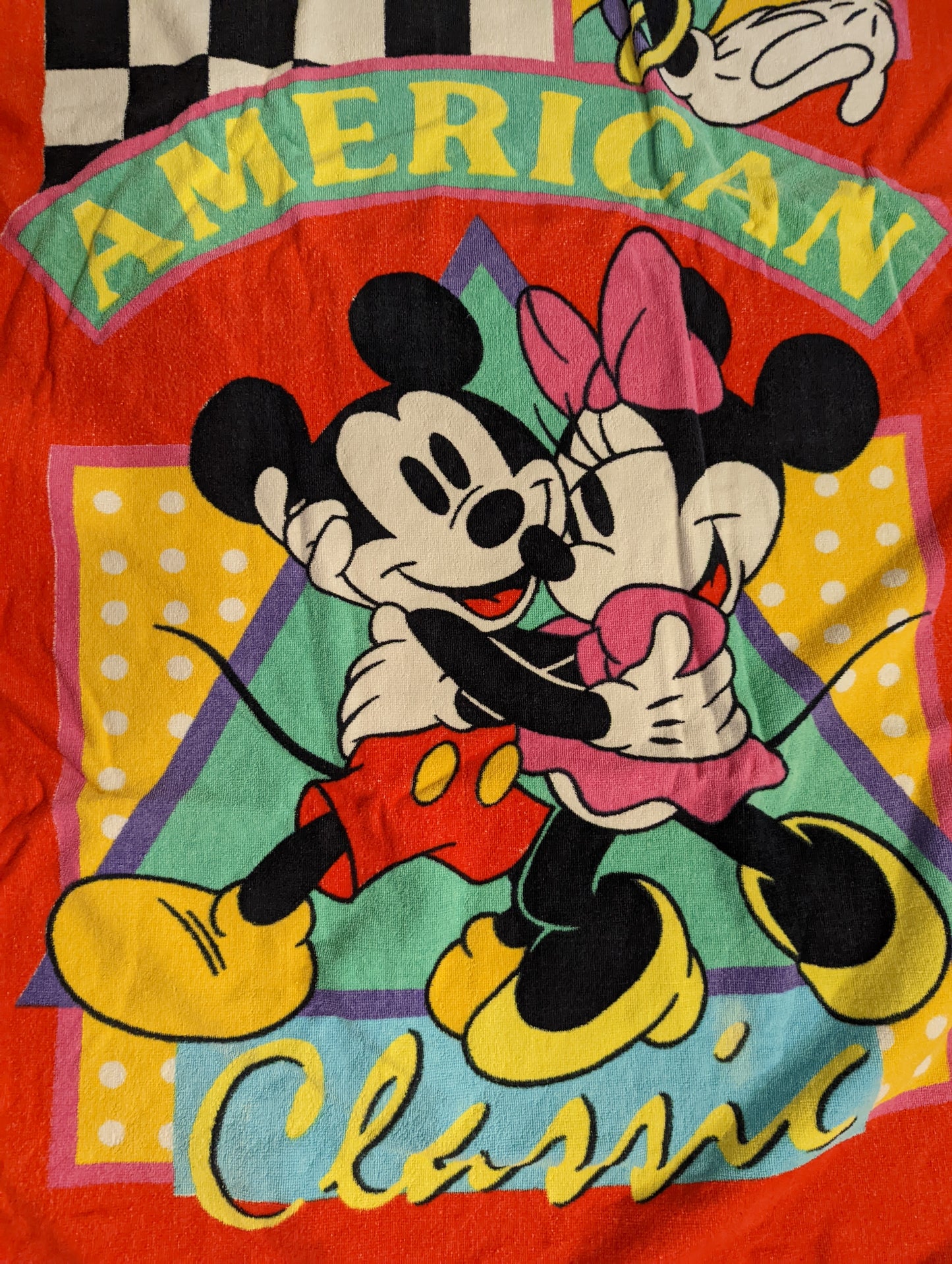 Disney American Classic Minnie and Mickey Beach Towel