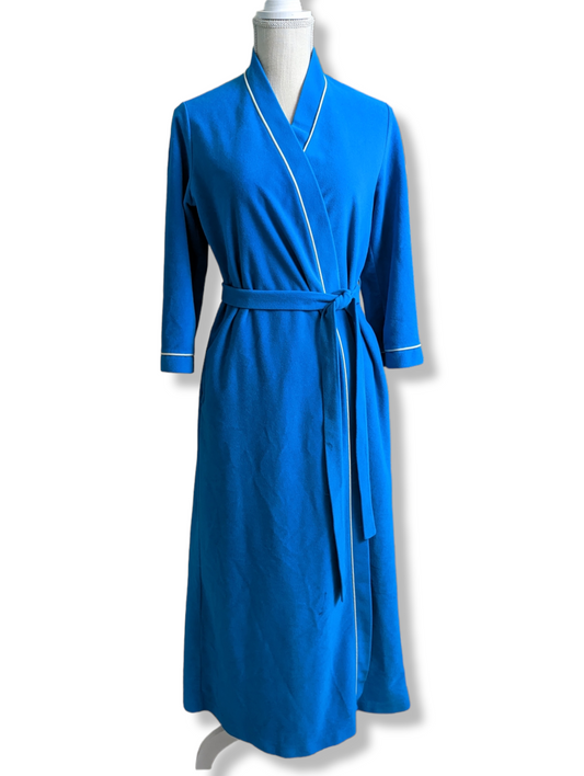 1970s Vanity Fair Dacron Polyester Robe with White Trim, Pockets and Original Robe Tie