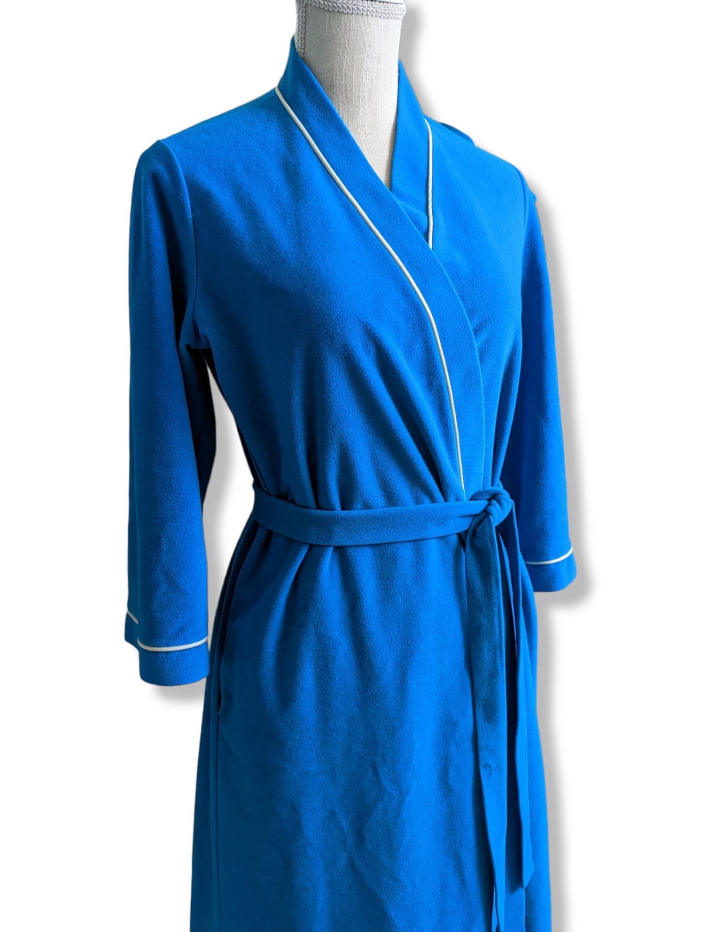 1970s Vanity Fair Dacron Polyester Robe with White Trim, Pockets and Original Robe Tie