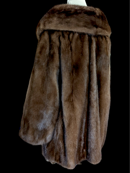 1950s Mink Mid-Length Fur Coat in Chestnut with Large Collar, Pockets and Satin Lining