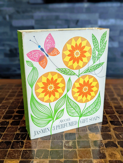 Vintage Jasmin Gift Soaps Set of 3 w/ Box Perfumed Jasmine Avon