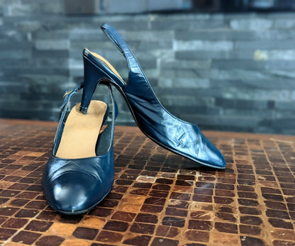 Vintage Fashionable's Leather Classic Blue Closed Toe Heel with Original Box!
